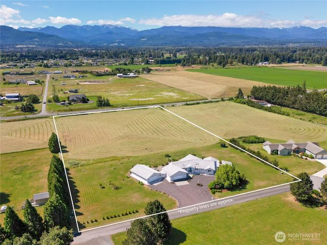 141 Kiwi Lane, Sequim, WA 98382