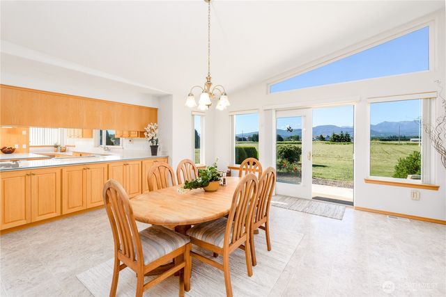 141 Kiwi Lane, Sequim, WA 98382