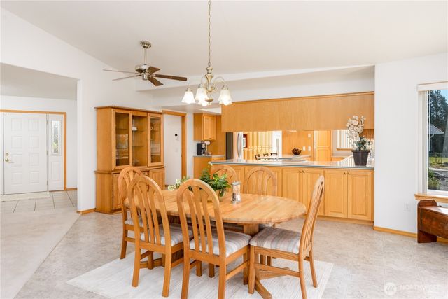 141 Kiwi Lane, Sequim, WA 98382