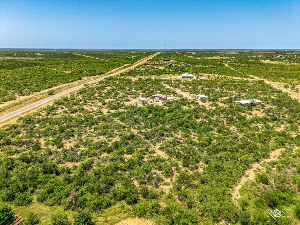 Image 14 of property listing at 17001 Mustang Creek Road, Millersview, TX 76862