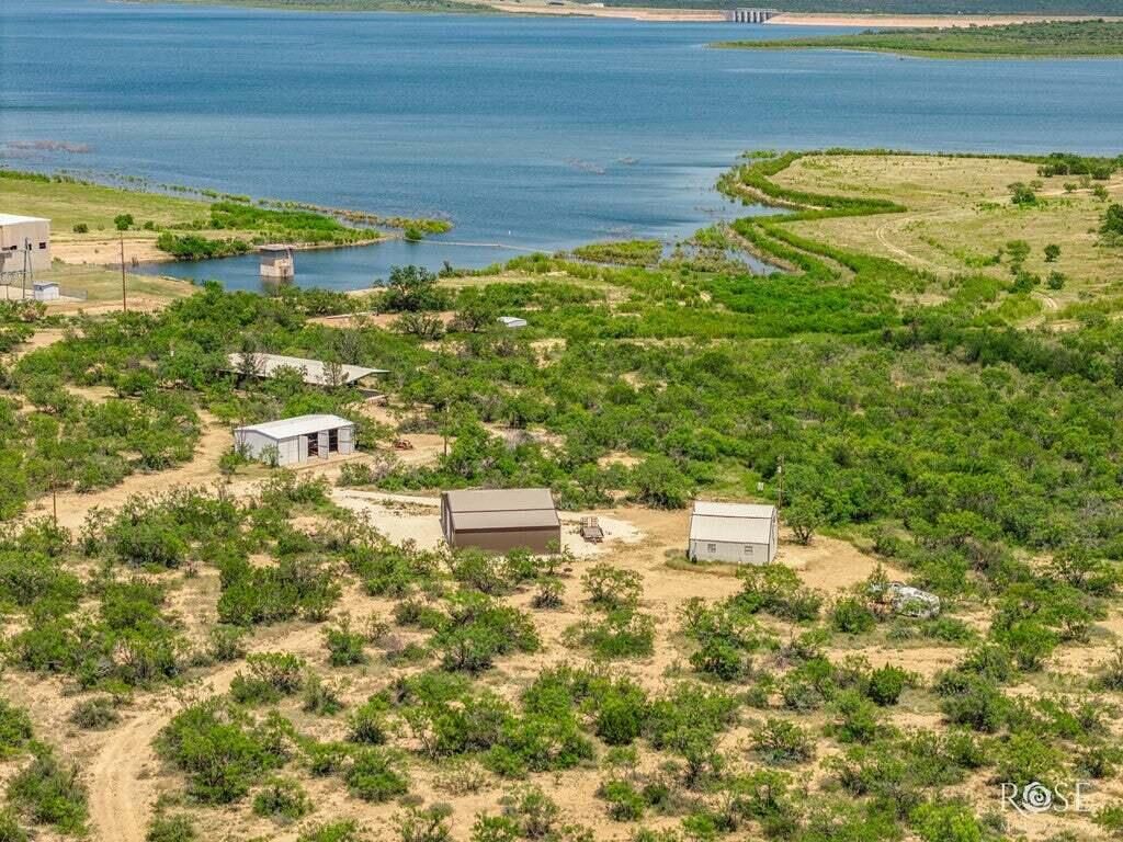 Image 20 of property listing at 17001 Mustang Creek Road, Millersview, TX 76862
