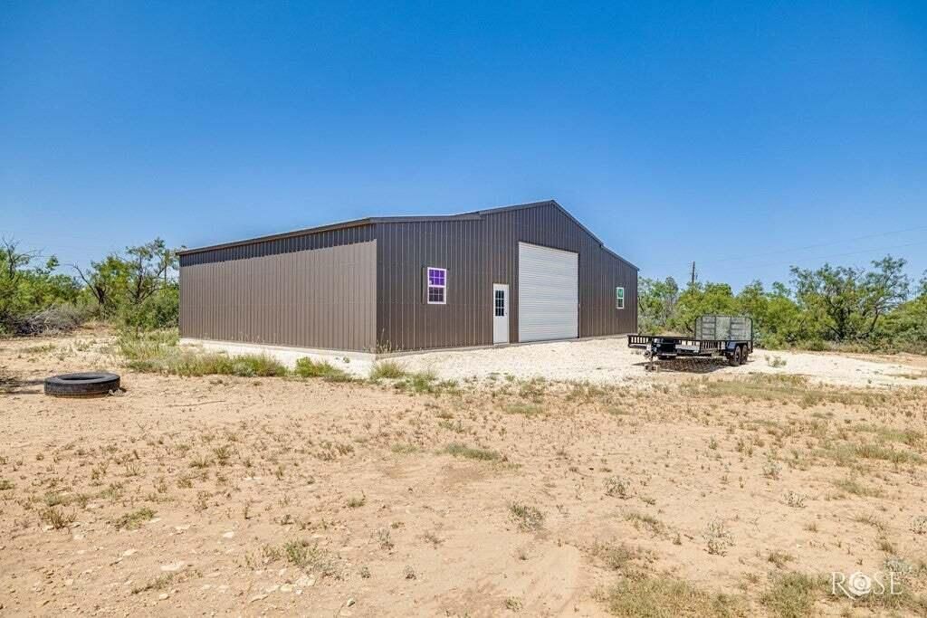 Image 23 of property listing at 17001 Mustang Creek Road, Millersview, TX 76862