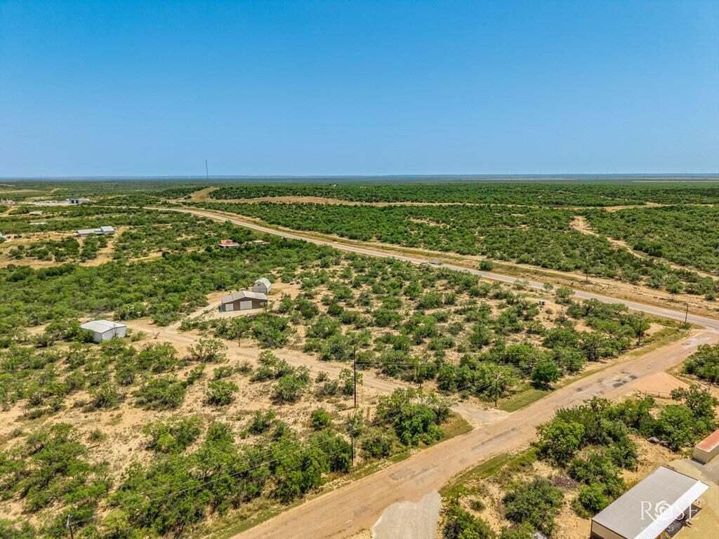 Image 32 of property listing at 17001 Mustang Creek Road, Millersview, TX 76862