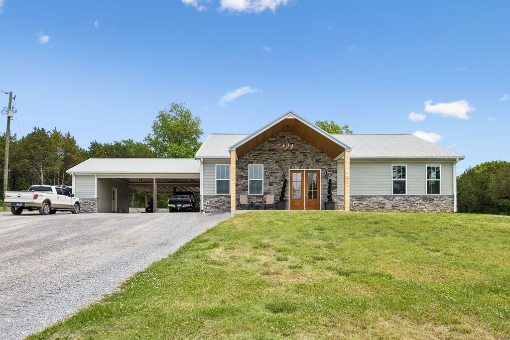 105 Turner Rd, Watertown, TN 37184