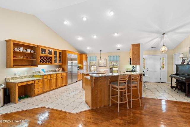 618 Oyster Bay Drive, Sunset Beach, NC 28468