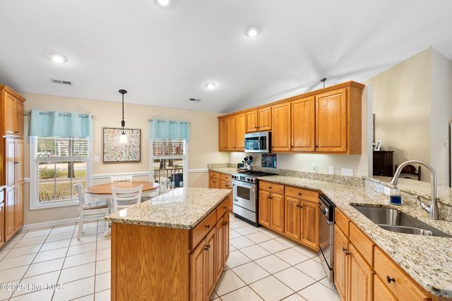 618 Oyster Bay Drive, Sunset Beach, NC 28468