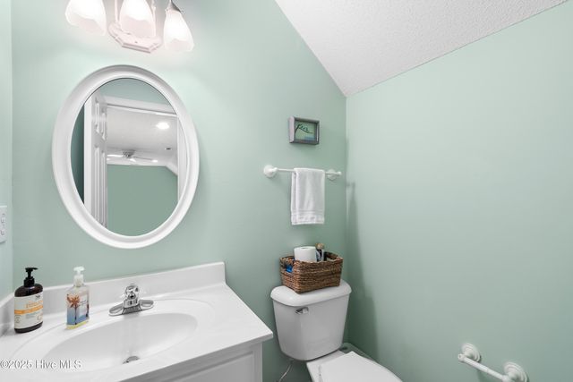 618 Oyster Bay Drive, Sunset Beach, NC 28468