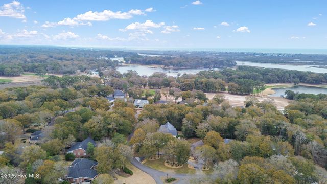 618 Oyster Bay Drive, Sunset Beach, NC 28468