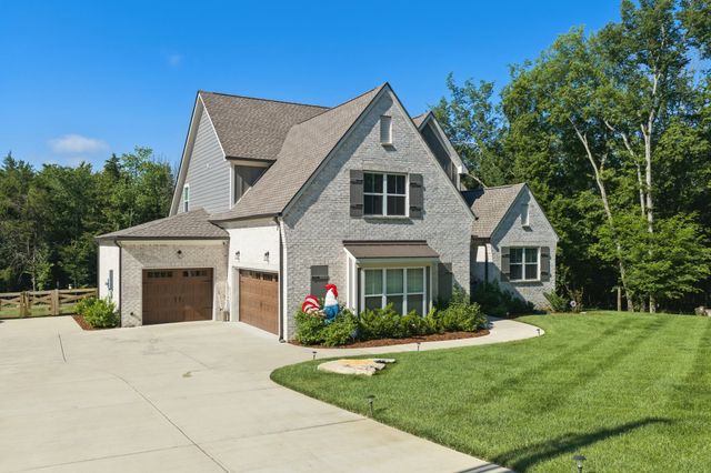 1610 Stewarts Ferry Pike, Hermitage, TN 37076