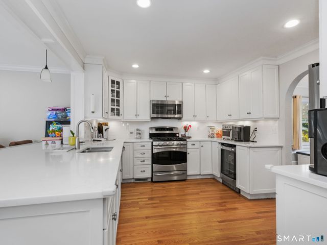 29 Morgan Avenue, Norwalk, CT 06851