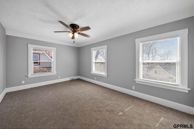 3306 Lafayette Avenue, Omaha, NE 68131