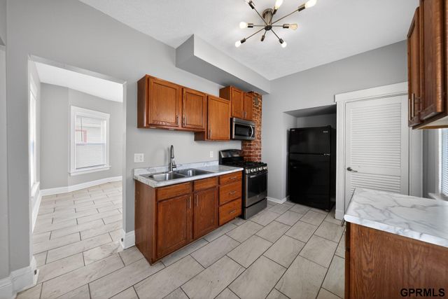 3306 Lafayette Avenue, Omaha, NE 68131