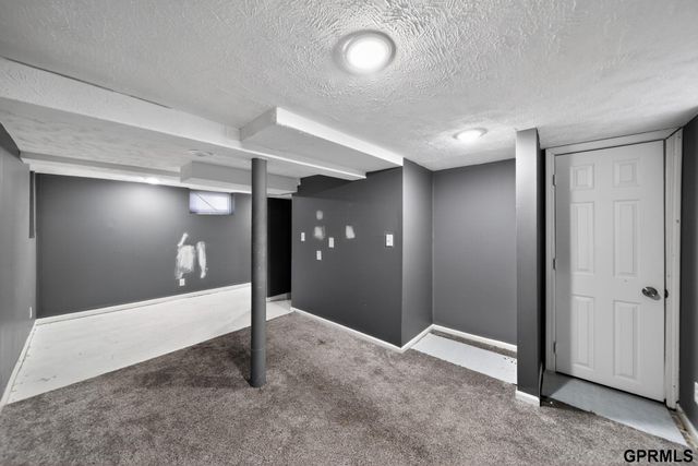 3306 Lafayette Avenue, Omaha, NE 68131