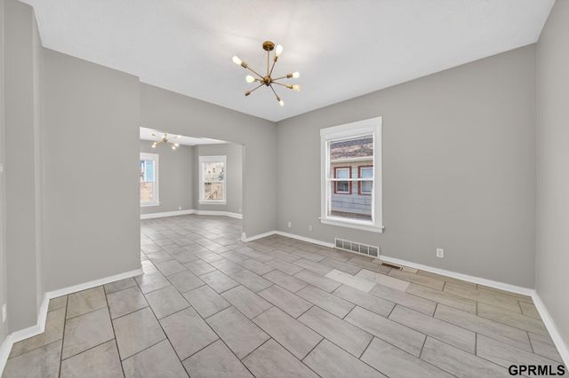 3306 Lafayette Avenue, Omaha, NE 68131