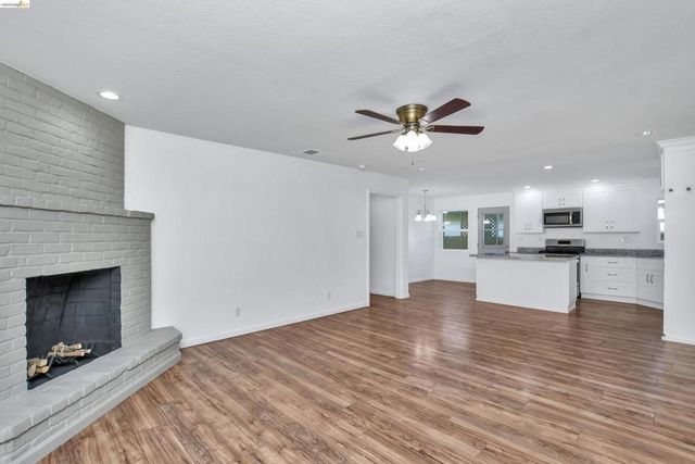 116 E 16th St, Antioch, CA 94509