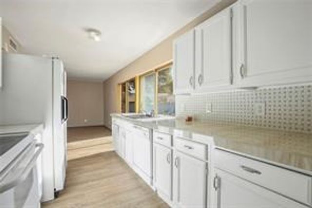 2614 Branch Oaks Drive, Garland, TX 75043