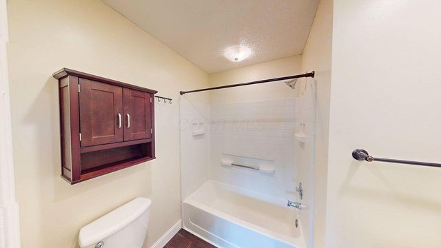 3398 Fishinger Mill Drive, Hilliard, OH 43026