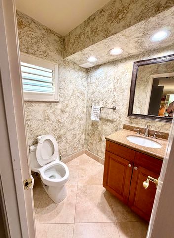 6075 Glendale Drive, Boca Raton, FL 33433