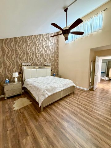 6075 Glendale Drive, Boca Raton, FL 33433