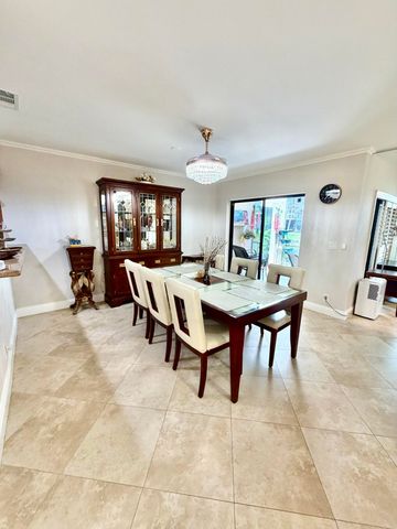 6075 Glendale Drive, Boca Raton, FL 33433