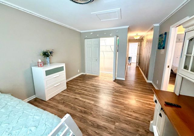 6075 Glendale Drive, Boca Raton, FL 33433