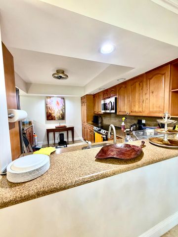 6075 Glendale Drive, Boca Raton, FL 33433