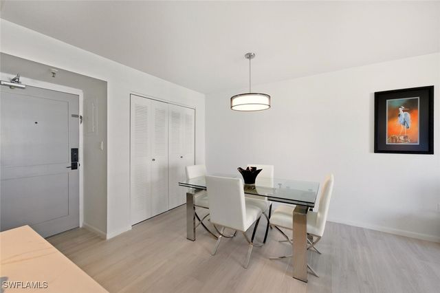 320 Seaview CT 610, Marco Island, FL 34145