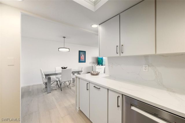 320 Seaview CT 610, Marco Island, FL 34145