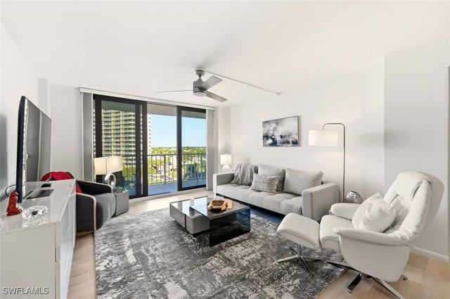 320 Seaview CT 610, Marco Island, FL 34145