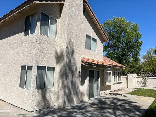13747 Stanford Court, Fontana, CA 92336