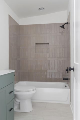 303 5th Ave, Columbia, TN 38401