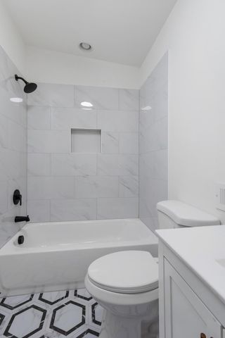 303 5th Ave, Columbia, TN 38401