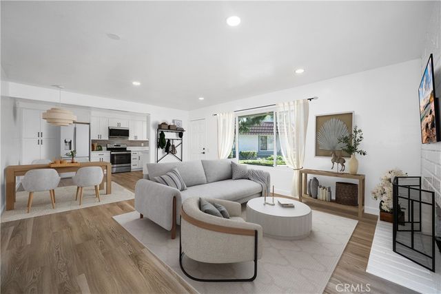 11268 Morgen Way, Cypress, CA 90630