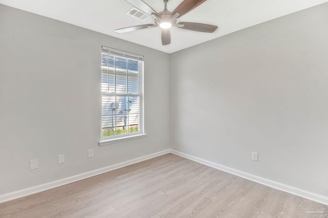 6044 Champion Oaks Dr, Pensacola, FL 32526