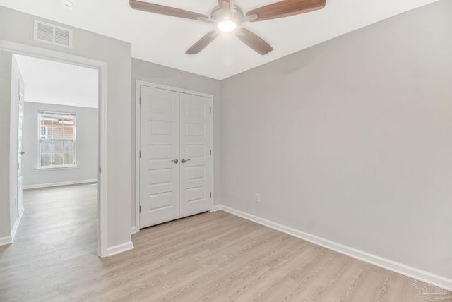 6044 Champion Oaks Dr, Pensacola, FL 32526