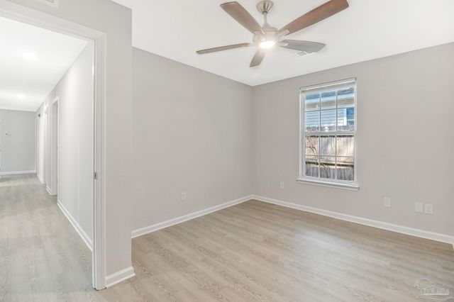 6044 Champion Oaks Dr, Pensacola, FL 32526