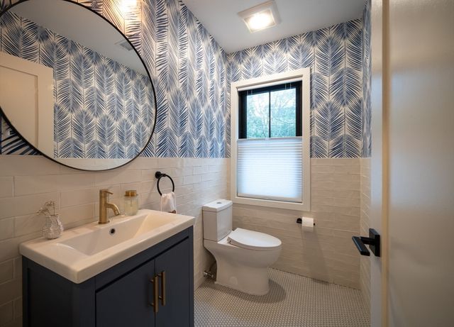 6 Nut Island Ave, Quincy, MA 02169