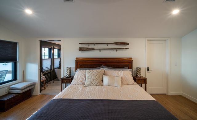 6 Nut Island Ave, Quincy, MA 02169