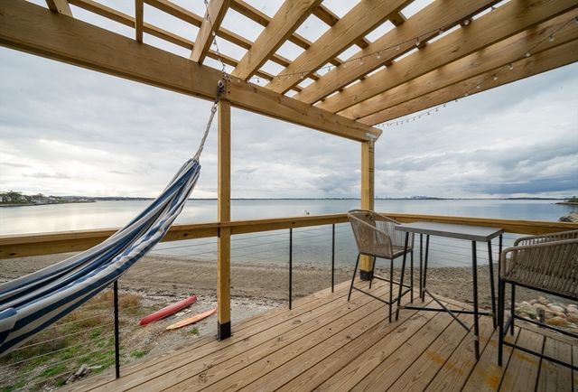 6 Nut Island Ave, Quincy, MA 02169