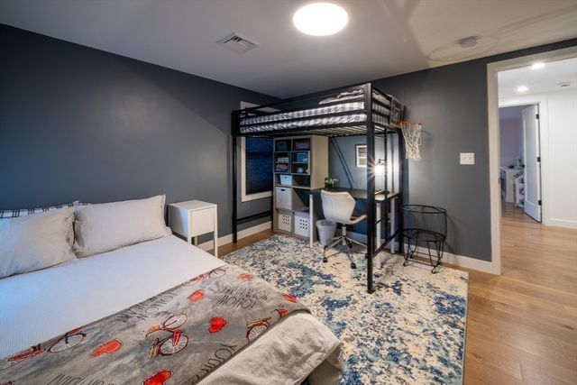 6 Nut Island Ave, Quincy, MA 02169