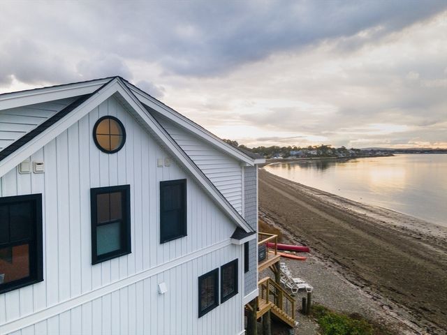 6 Nut Island Ave, Quincy, MA 02169