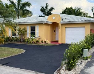12090 SW 250th Ter, Homestead, FL 33032