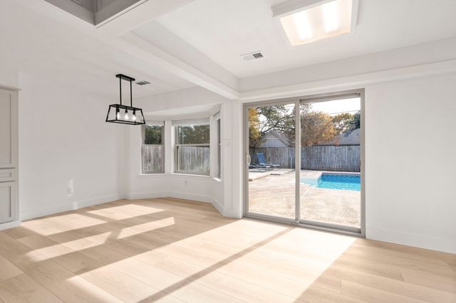 906 Purdue Drive, Arlington, TX 76012