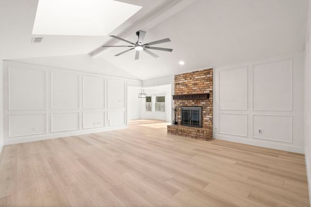 906 Purdue Drive, Arlington, TX 76012