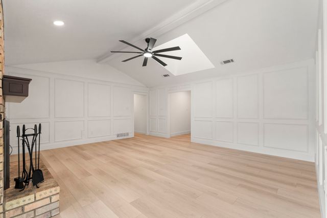 906 Purdue Drive, Arlington, TX 76012