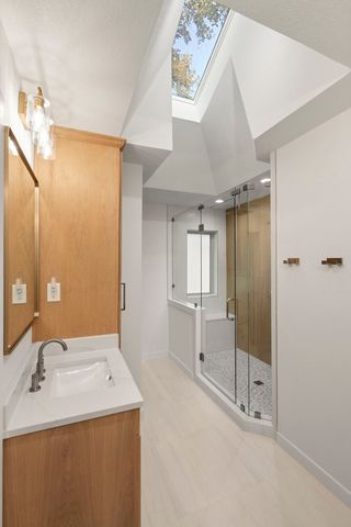 906 Purdue Drive, Arlington, TX 76012