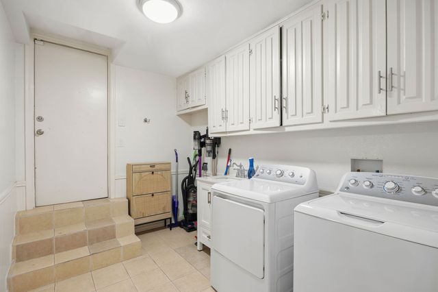 3732 Kiest Knoll Drive, Dallas, TX 75233