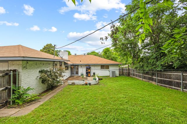 3732 Kiest Knoll Drive, Dallas, TX 75233