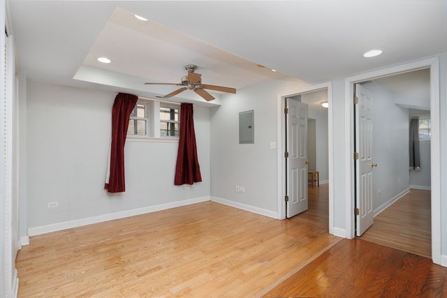 6345 N Washtenaw Avenue GW, Chicago, IL 60659