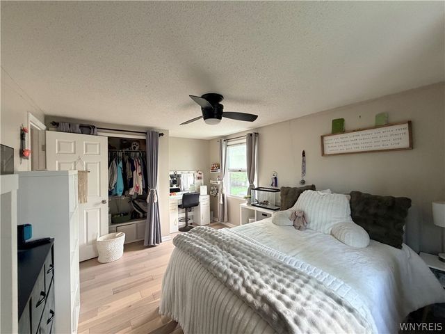 39 Fawn Trail, West Seneca, NY 14224